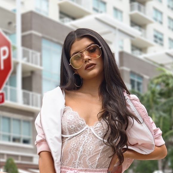 Pink Aviator Sunglasses - Picture 3 of 6